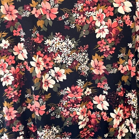 LOFT Red and Pink Fitted Blouse - Picture 5 of 8